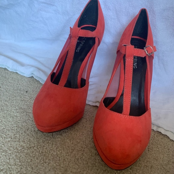 Call It Spring Pink Suede Platform Pumps - Picture 3 of 4